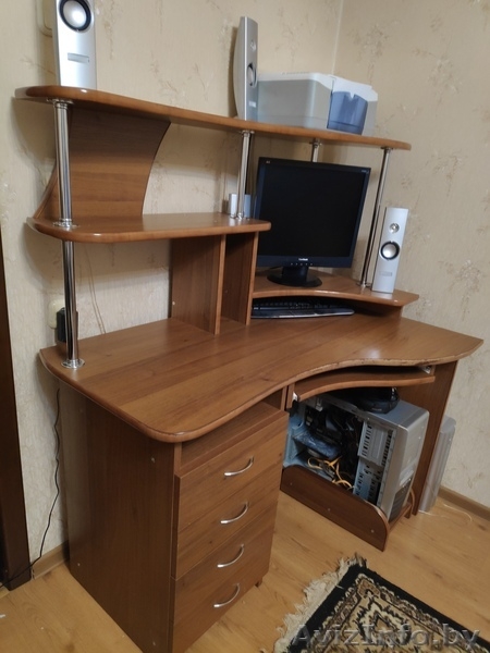 Компьютерный стол 120*80см - Изображение #1, Объявление #1642260